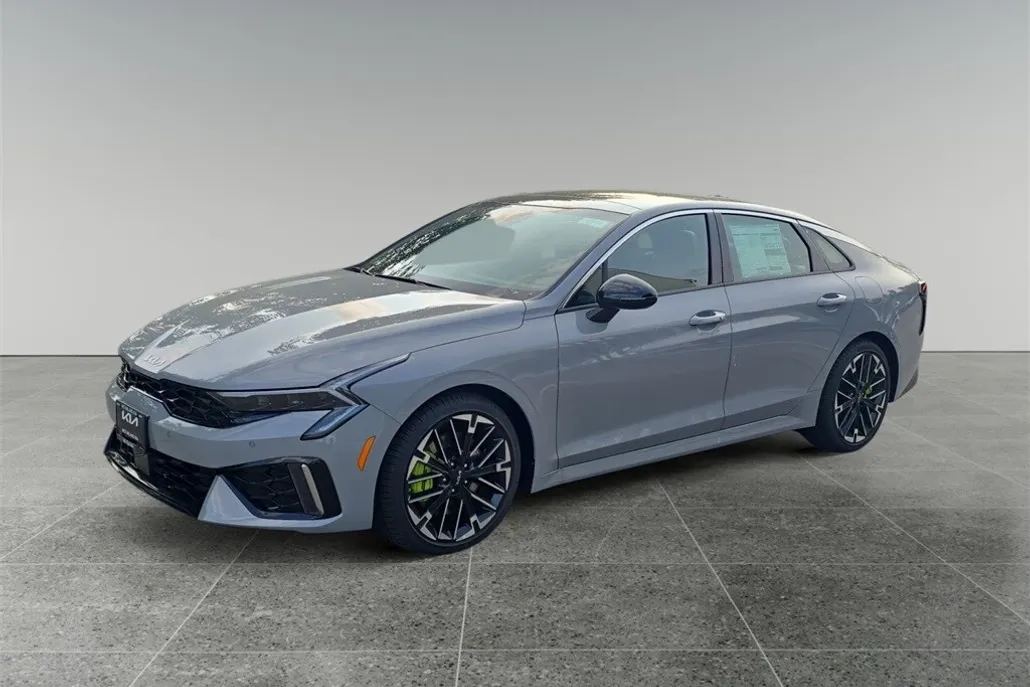 2026 Kia K5 GT photo 1