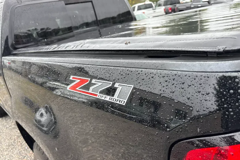 2017 Chevrolet Colorado Z71 photo 1