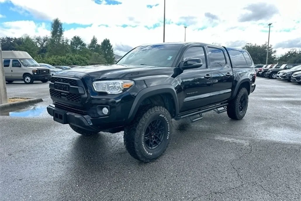 2021 Toyota Tacoma SR5 V6 photo 1