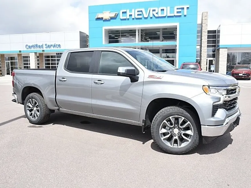 2025 Chevrolet Silverado 1500 LT photo 1