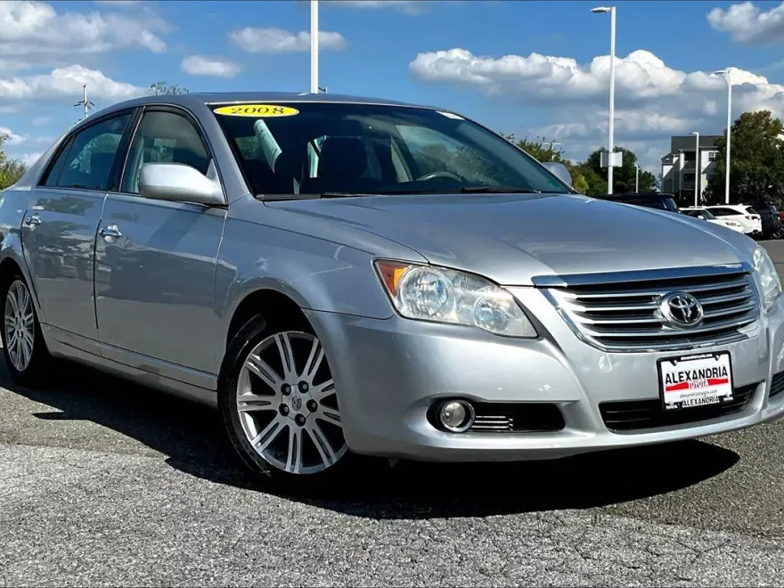 2008 Toyota Avalon Limited photo 1