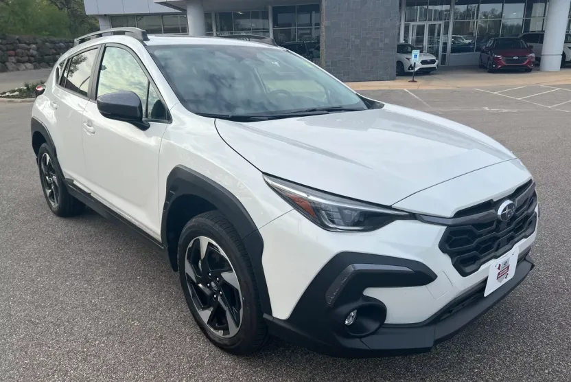 2024 Subaru Crosstrek Limited photo 1