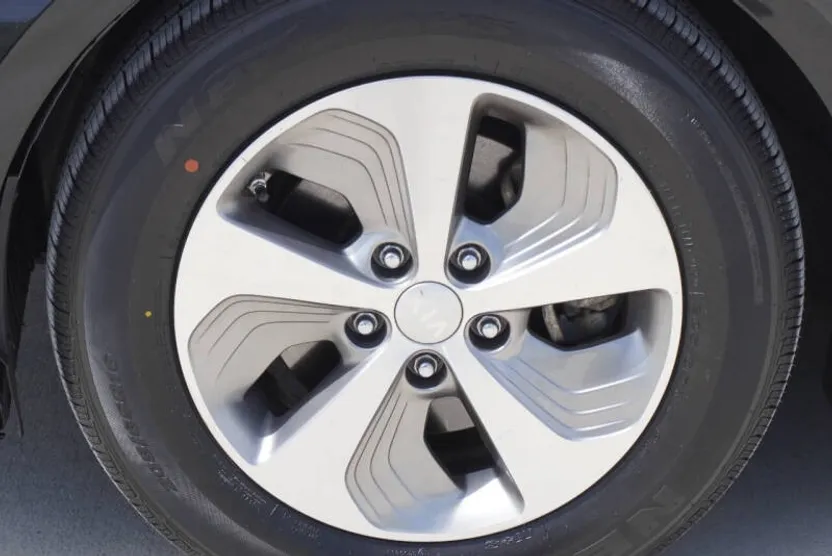 2015 Kia Optima Hybrid photo 1