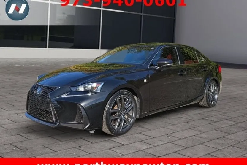 2019 Lexus IS 300 photo 1