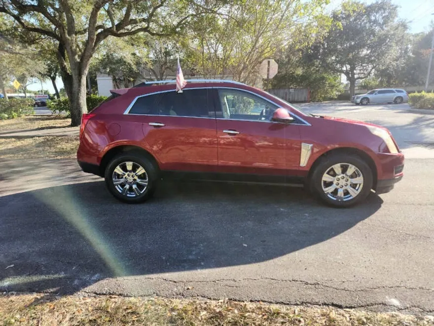 2014 Cadillac SRX Luxury photo 1