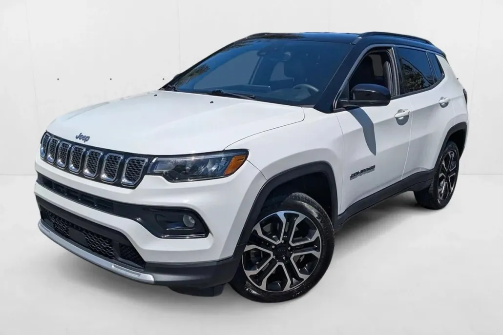 2023 Jeep Compass Limited photo 1