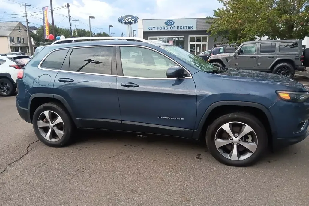 2021 Jeep Cherokee Limited photo 1