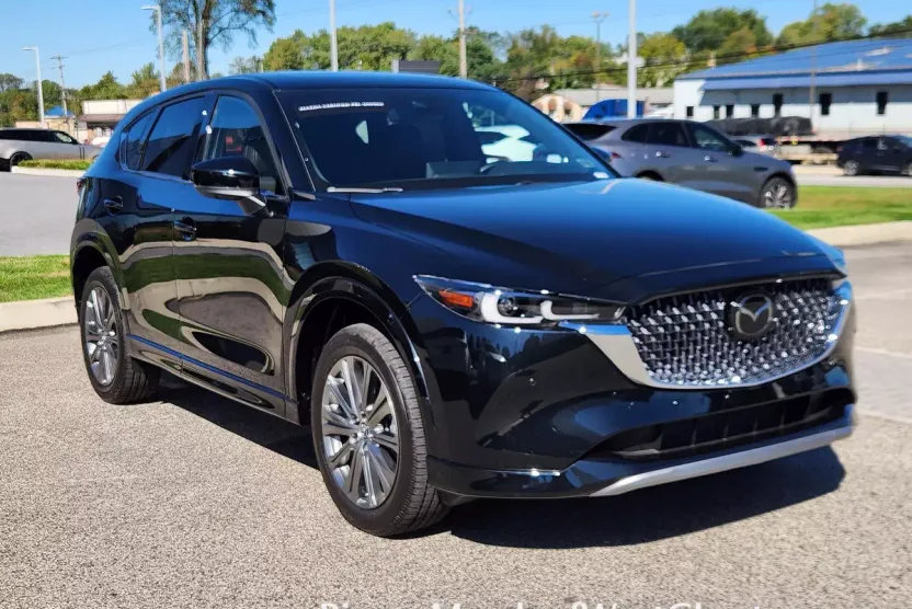 2025 Mazda CX-5 2.5 Turbo Signature photo 1