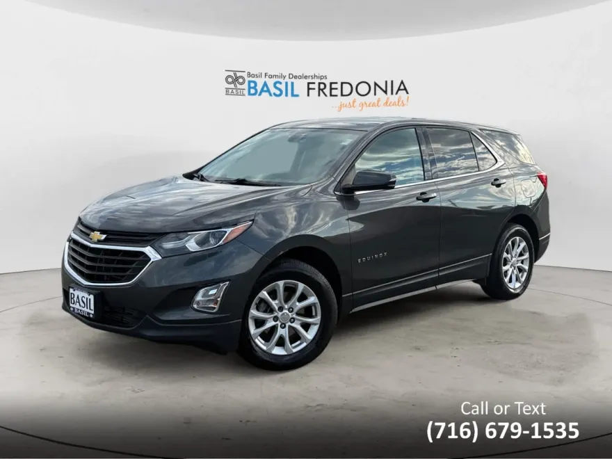 2018 Chevrolet Equinox LT photo 1