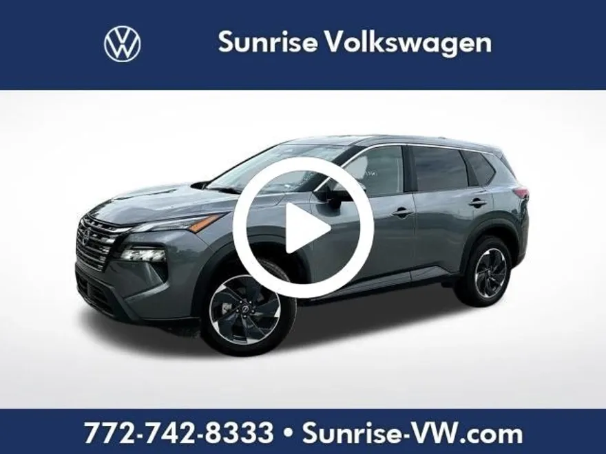 2024 Nissan Rogue SV photo 1