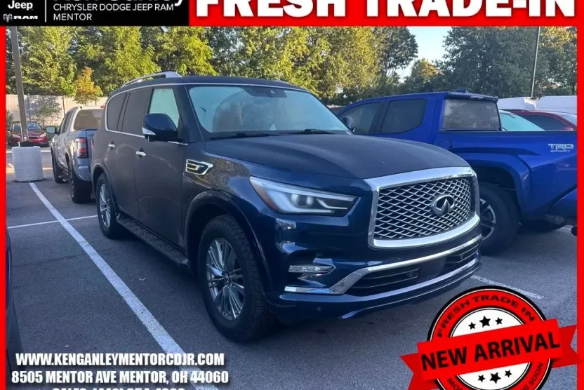 2022 Infiniti QX80 Luxe photo 1