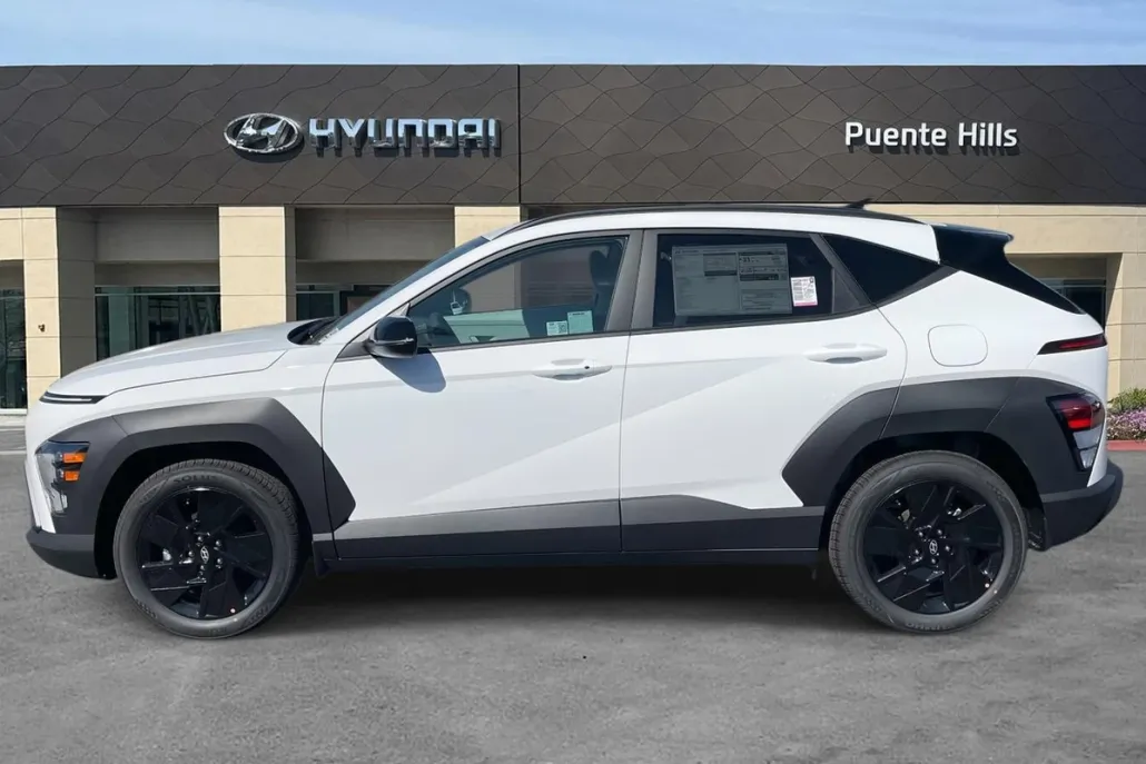 2026 Hyundai Kona SEL photo 1