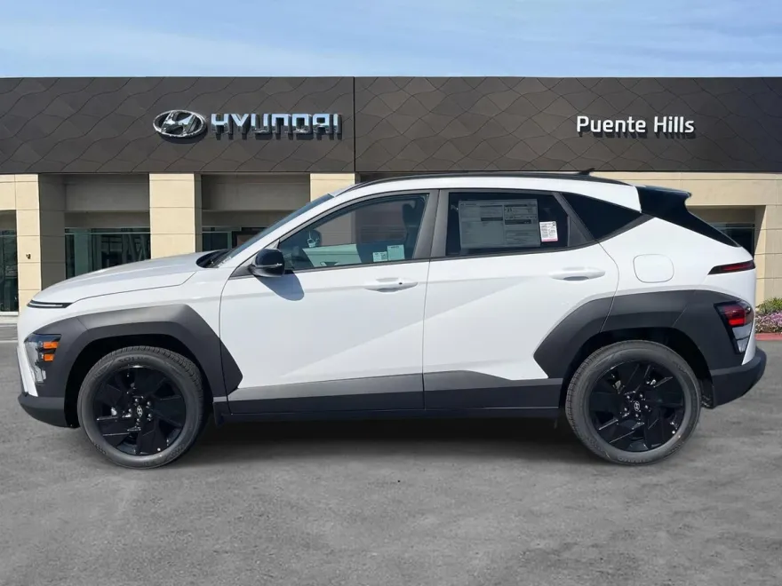 2026 Hyundai Kona SEL photo 1