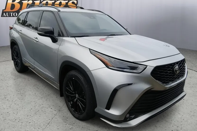 2022 Toyota Highlander XSE photo 1
