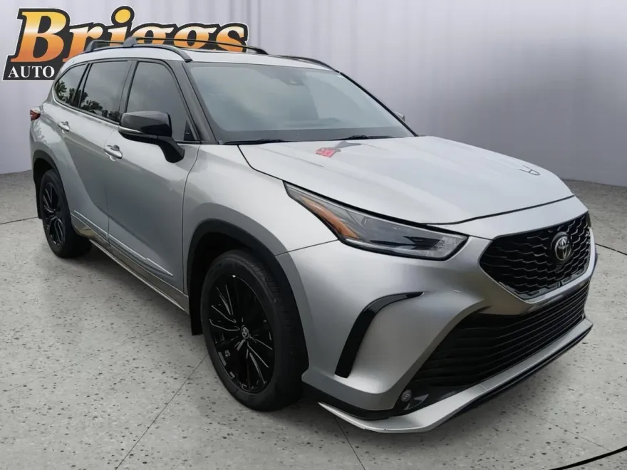 2022 Toyota Highlander XSE photo 1