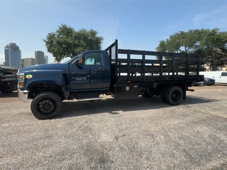 2024 Chevrolet Silverado 6500HD Work Truck photo 1