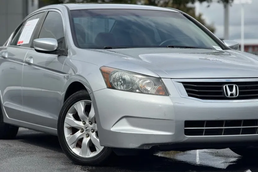 2010 Honda Accord EX-L photo 1