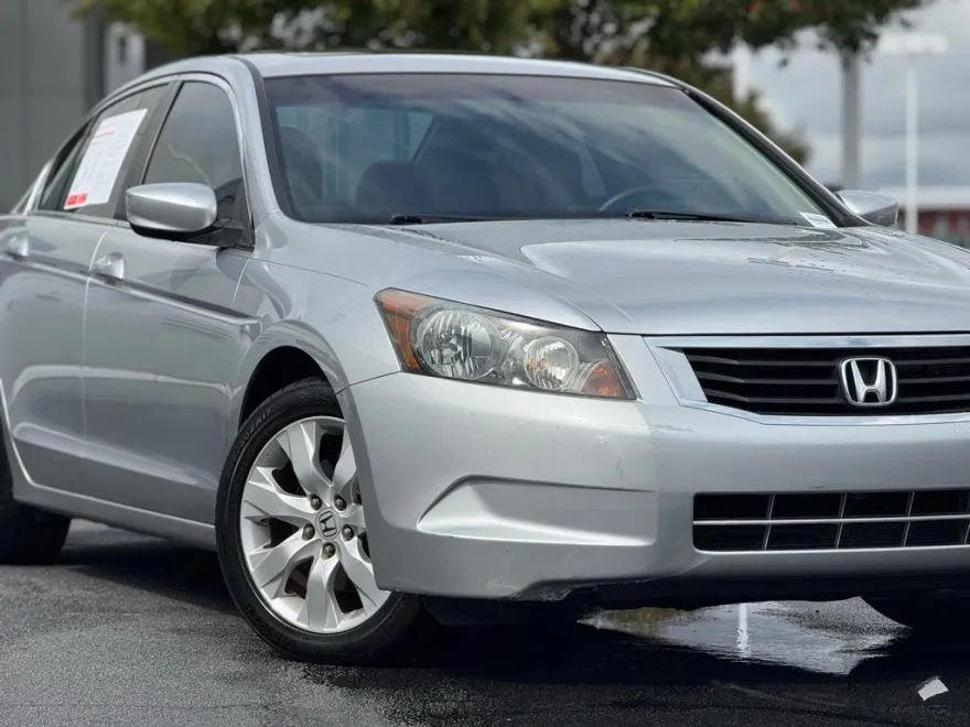 2010 Honda Accord EX-L photo 1