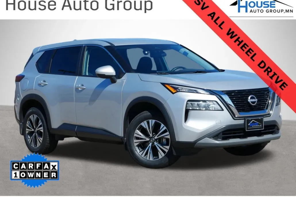 2022 Nissan Rogue SV photo 1