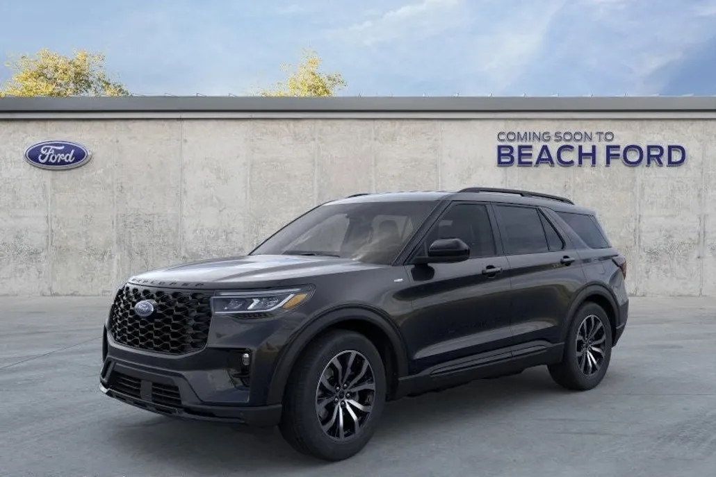 2025 Ford Explorer ST-Line photo 1