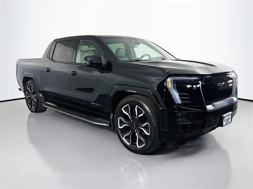 2025 Gmc Sierra EV Denali photo 1