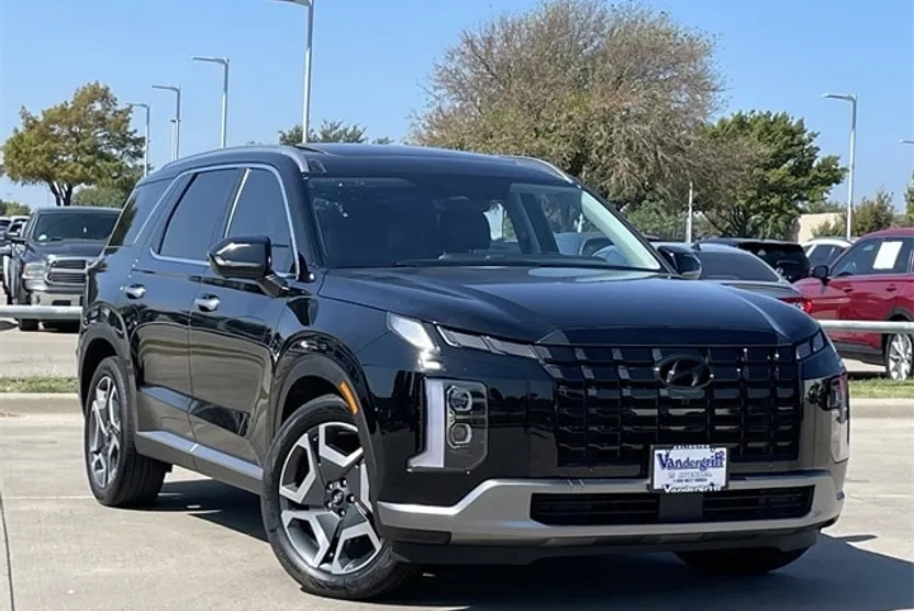2024 Hyundai Palisade SEL photo 1