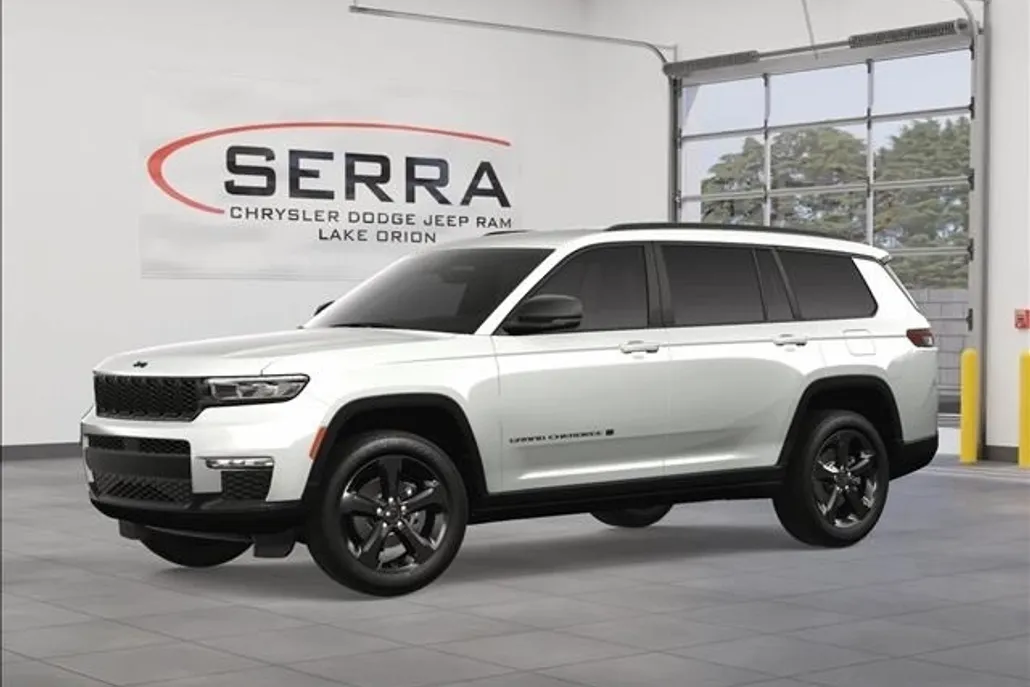 2025 Jeep Grand Cherokee L photo 1