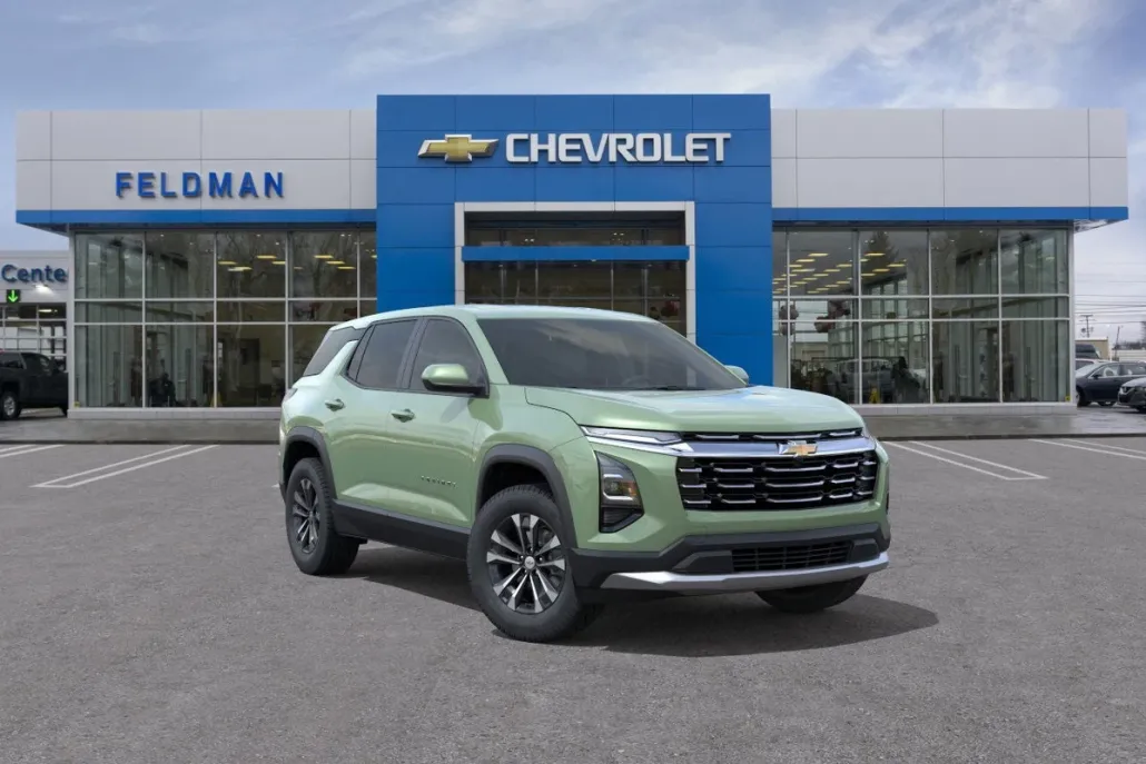 2026 Chevrolet Equinox LT photo 1