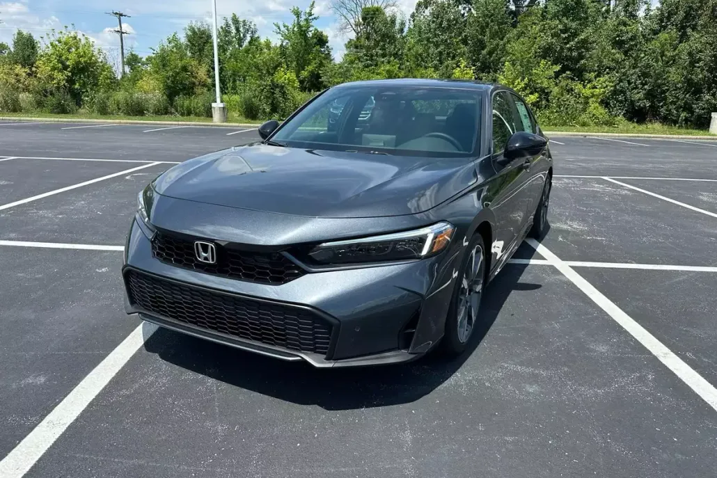 2026 Honda Civic Sport Touring Hybrid photo 1