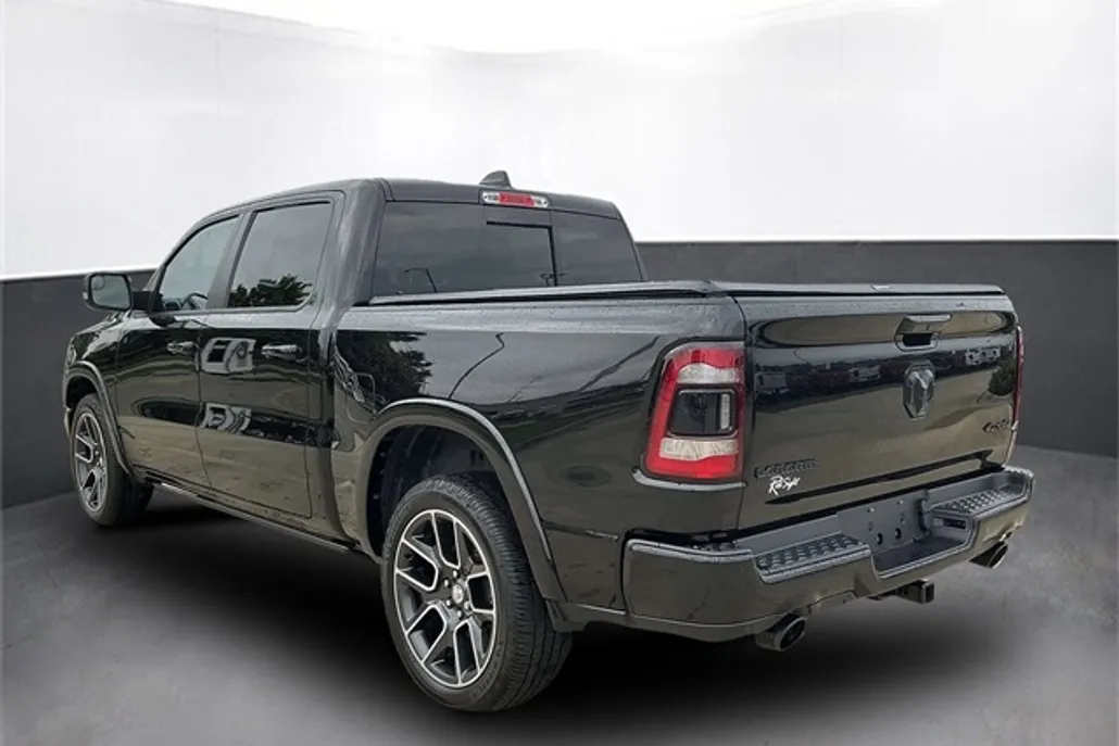 2019 Ram 1500 Laramie photo 1