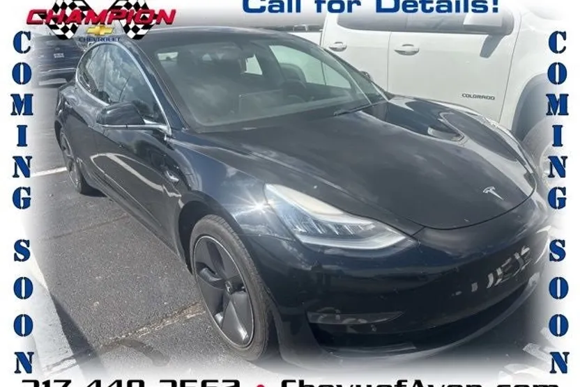 2018 Tesla Model 3 Long Range photo 1