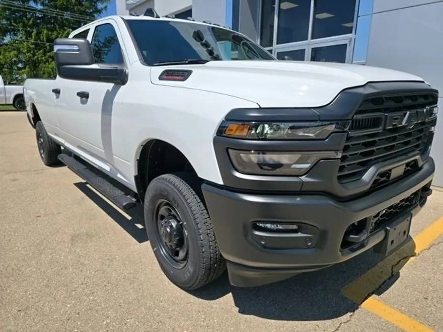 2025 Ram 2500 Tradesman photo 1
