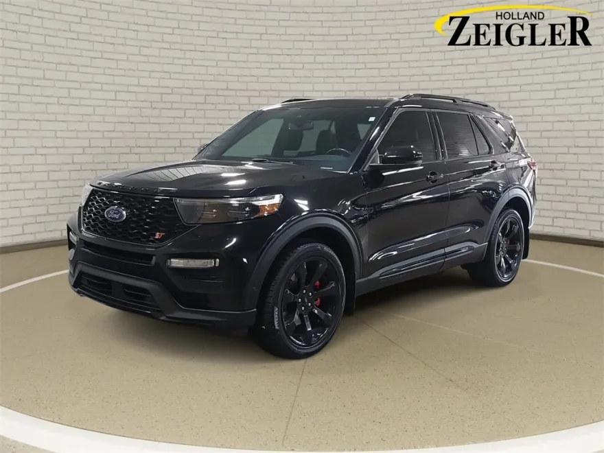 2020 Ford Explorer ST photo 1