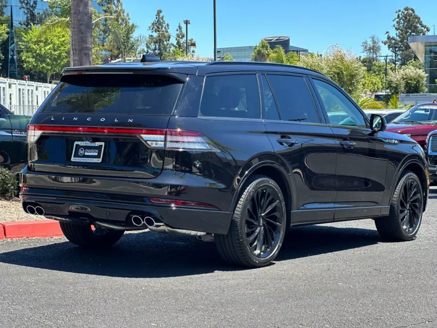 2025 Lincoln Aviator Reserve photo 1