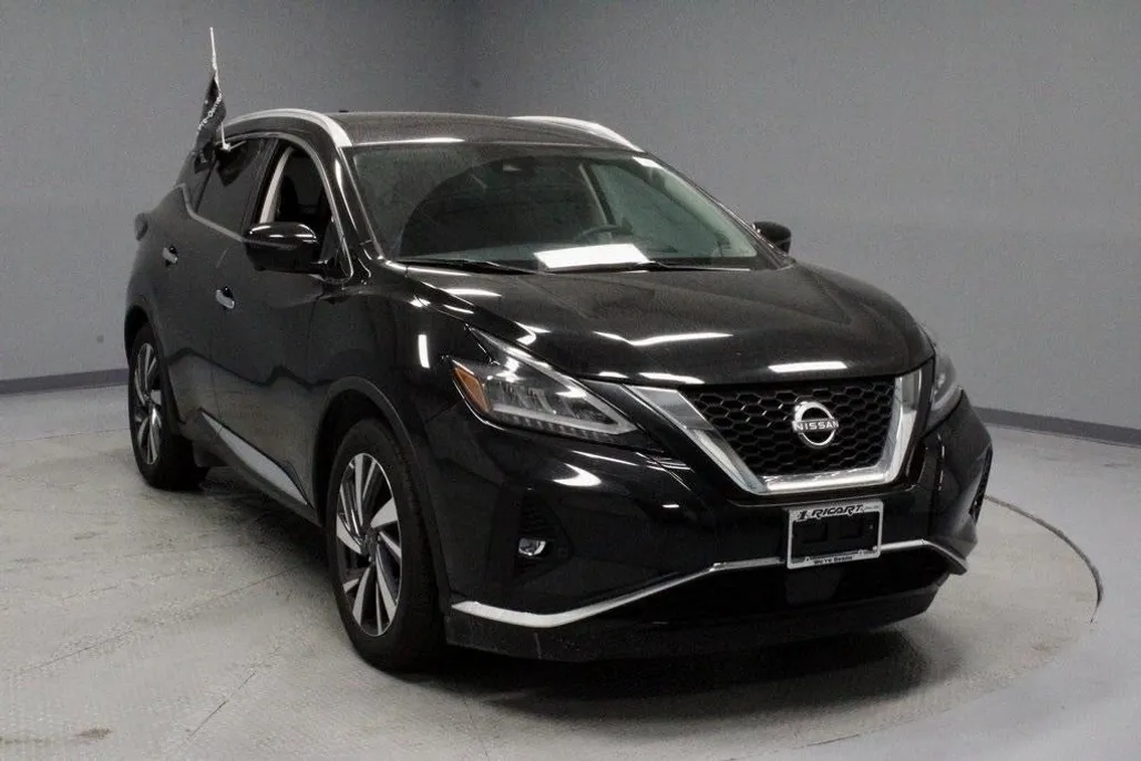 2023 Nissan Murano SL photo 1