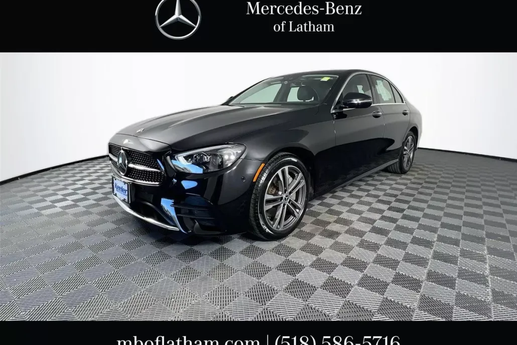 2023 Mercedes Benz E 350 4MATIC photo 1