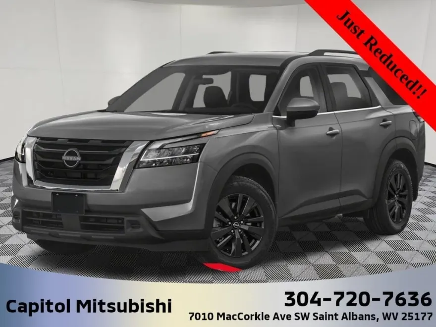 2022 Nissan Pathfinder SV photo 1