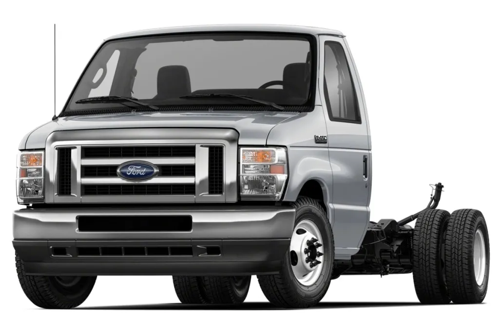 2026 Ford E-450 photo 1