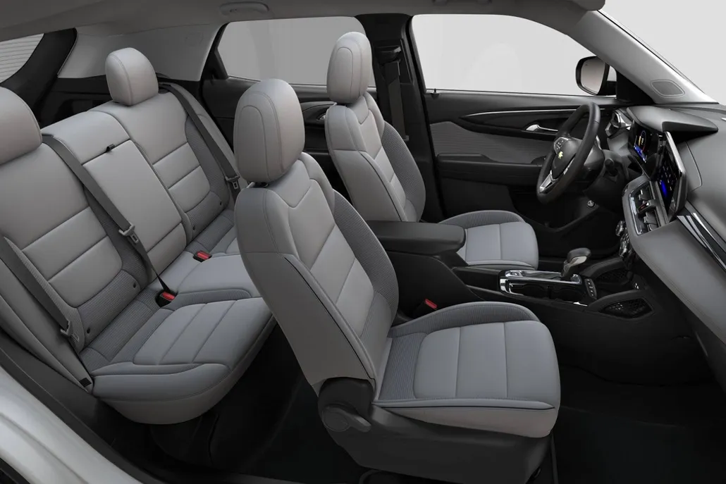 2026 Chevrolet Trailblazer LT photo 1