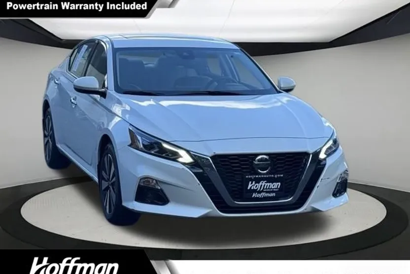 2019 Nissan Altima 2.5 SV photo 1