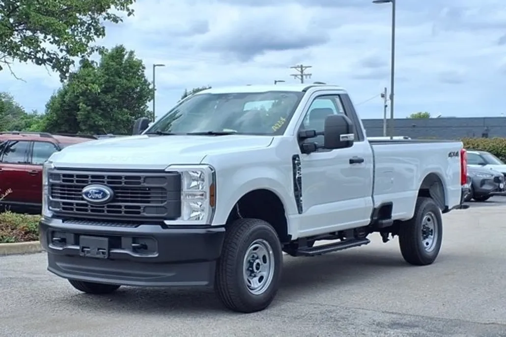 2026 Ford F-250 photo 1