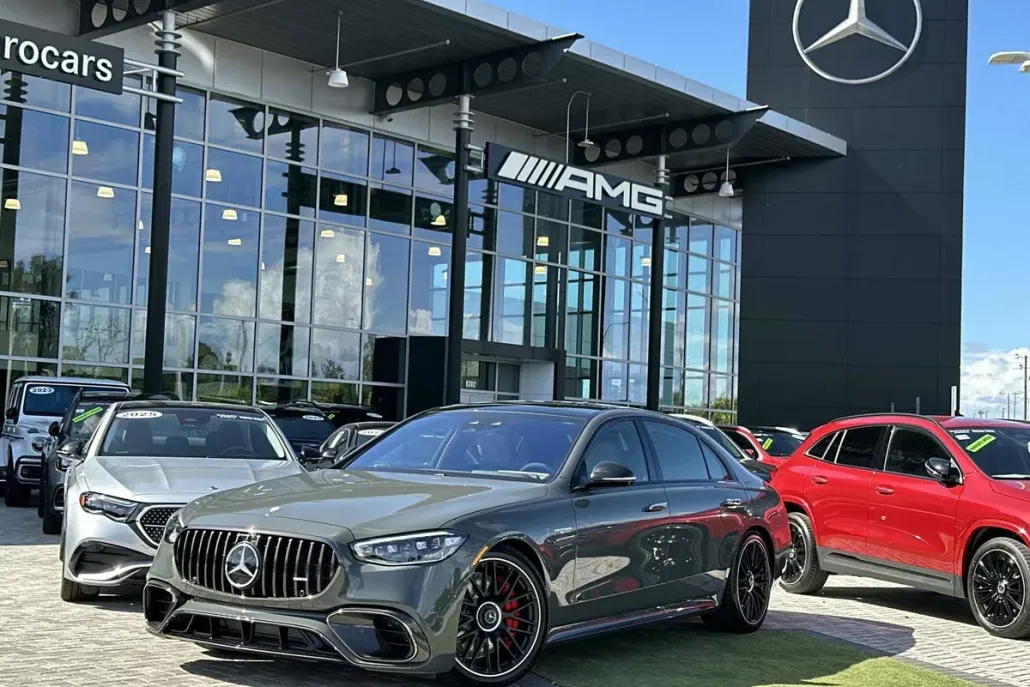 2026 Mercedes Benz S AMG 63 4MATIC photo 1