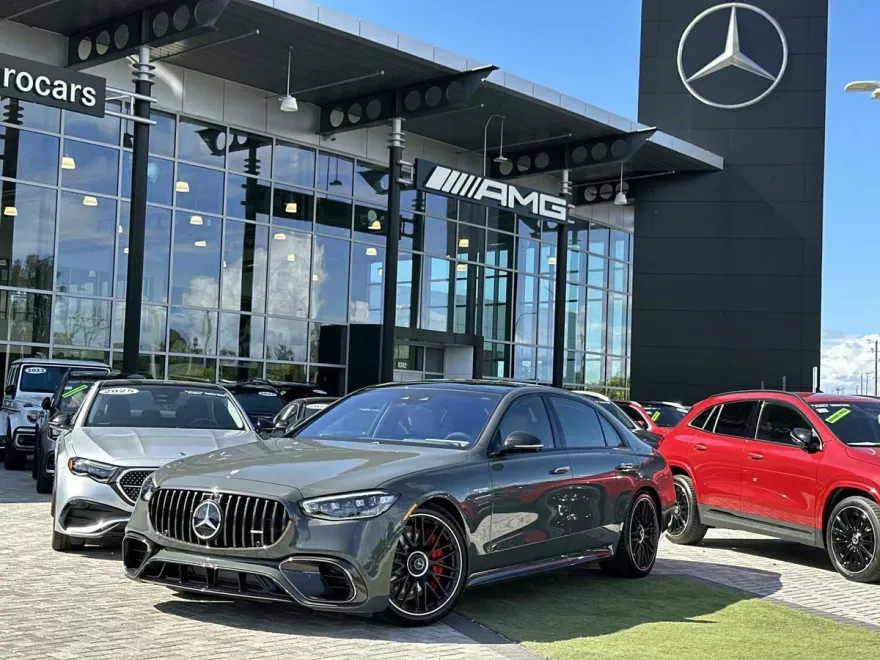 2026 Mercedes Benz S AMG 63 4MATIC photo 1