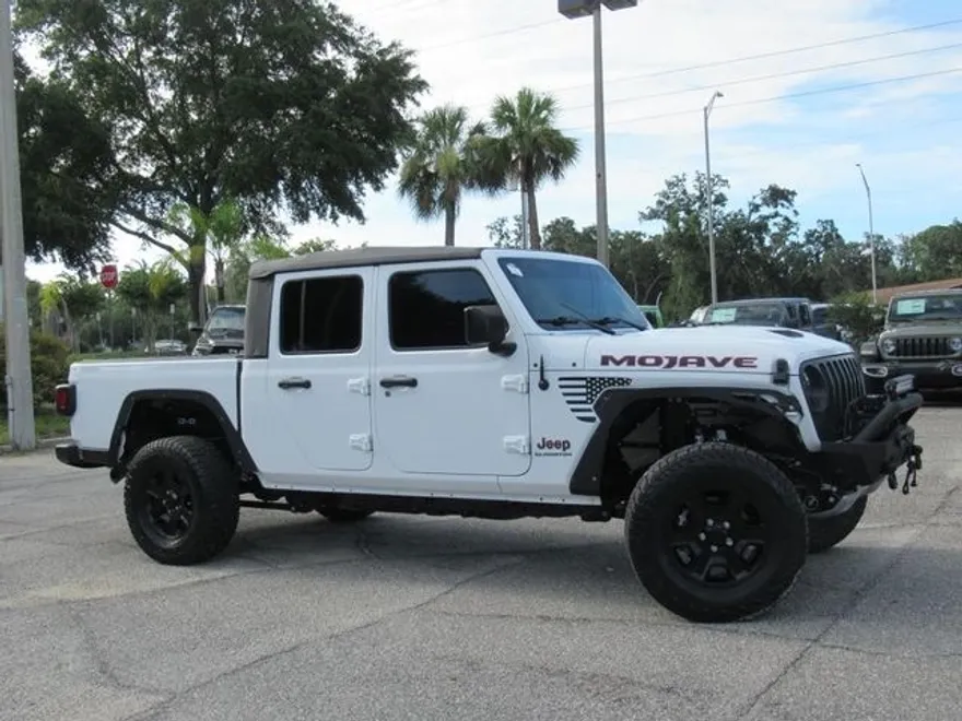 2022 Jeep Gladiator Mojave photo 1