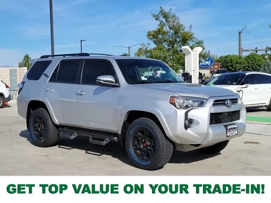 2020 Toyota 4Runner TRD Off-Road photo 1