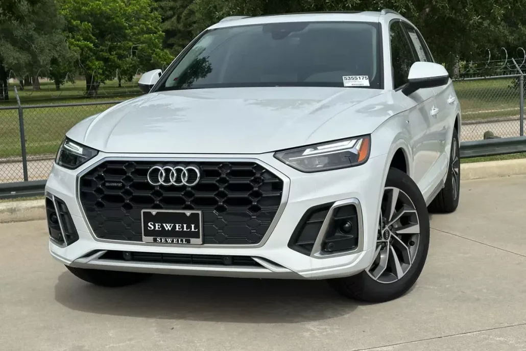 2025 Audi Q5 45 S line Premium photo 1