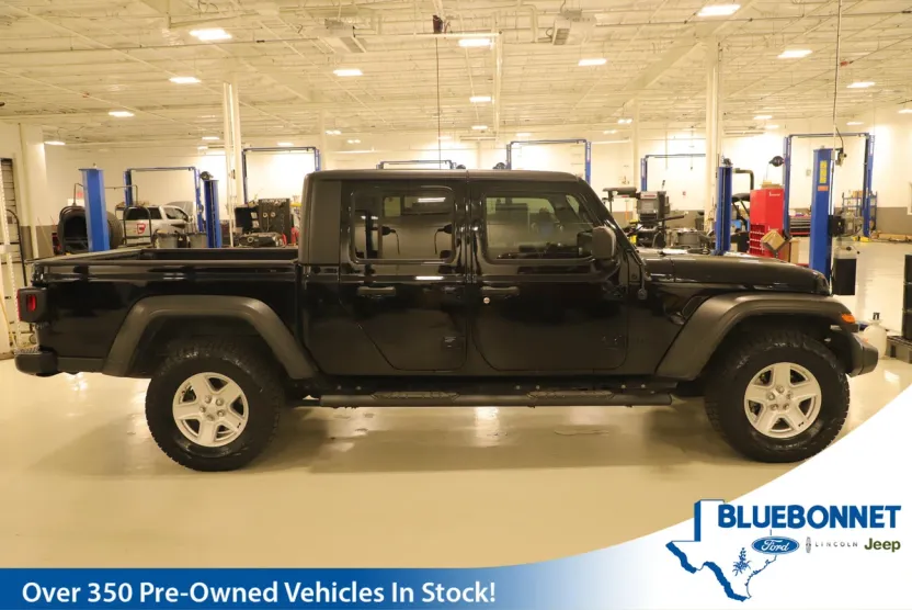 2020 Jeep Gladiator Sport S photo 1