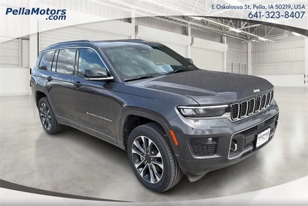 2025 Jeep Grand Cherokee Overland photo 1