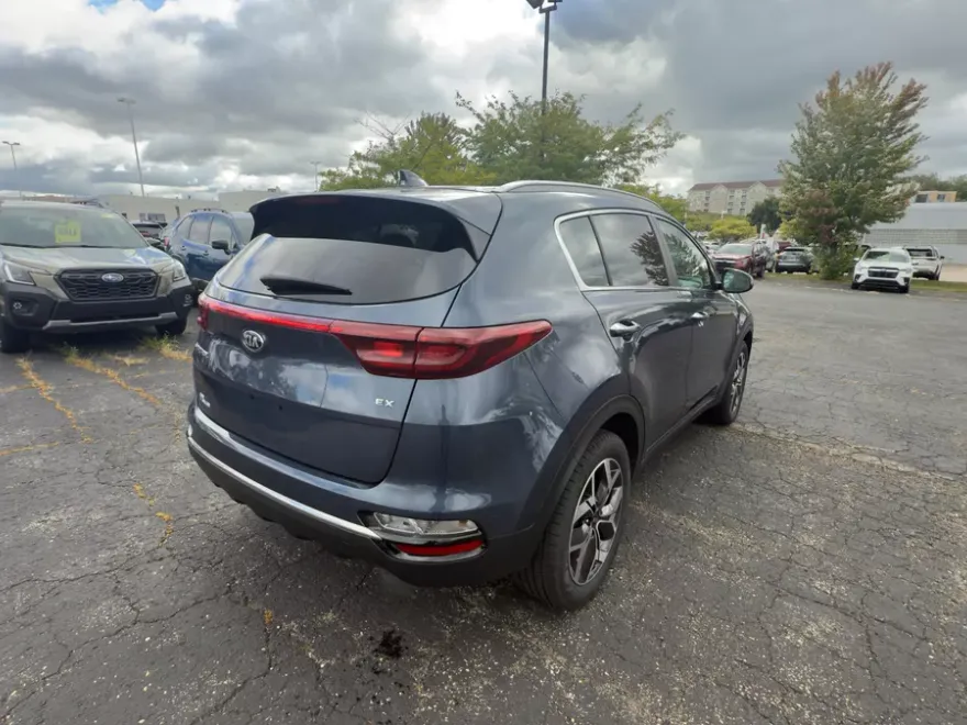 2020 Kia Sportage EX photo 1
