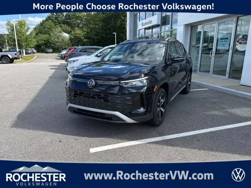 2025 Volkswagen Tiguan SE photo 1